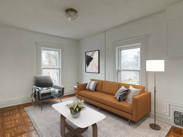 124 1/2 E Barnes Ave, Lansing, MI 48910