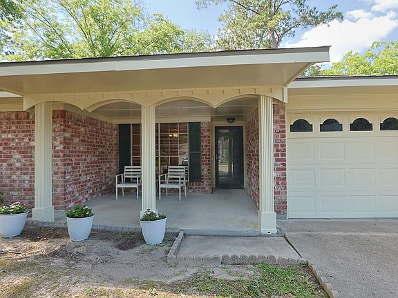 3rd image of 9618 Rannock Way