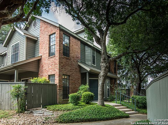 5th image of 35 Chapel Hill Cir #35