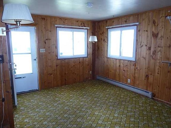 3rd image of 4138 Ryan Ave