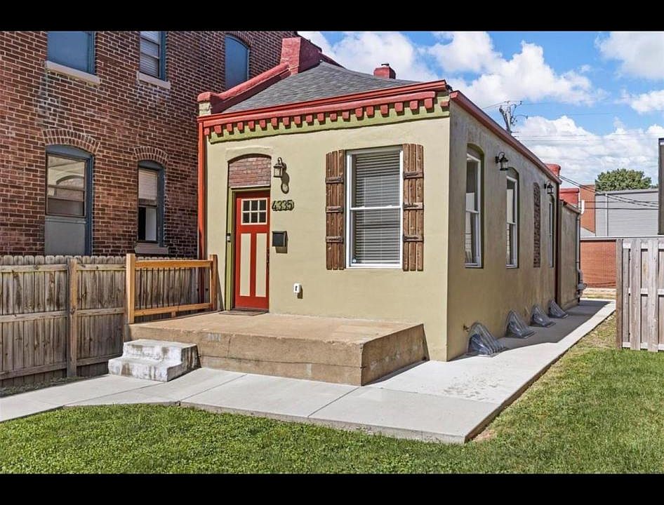 1st image of 4335 Swan Ave