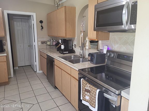 4th image of 10348 WOODLEY CREEK Road W #3-7