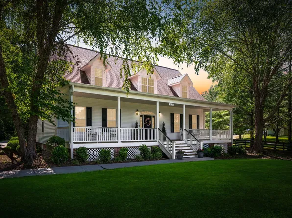 1626 Layton Ln, Signal Mountain, TN 37377