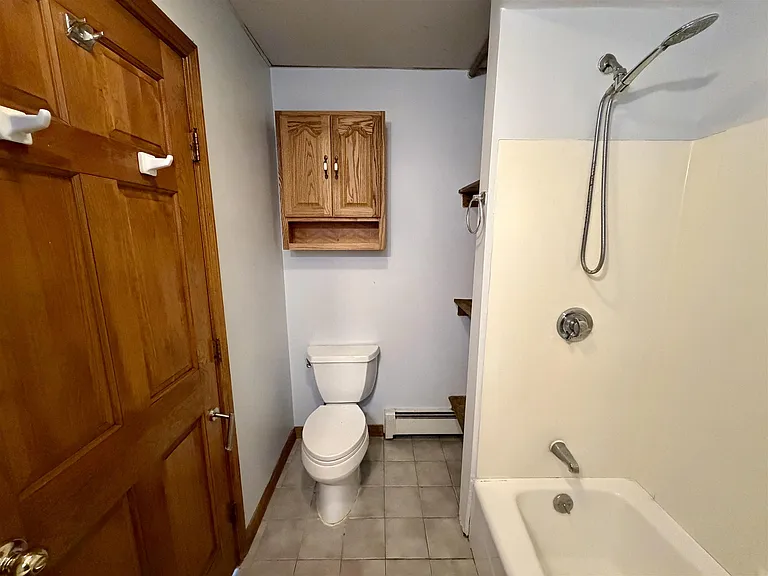 1236 Cambridge St — Photo 15