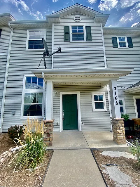 2168 Babbling Stream Heights - 1 — Photo 1