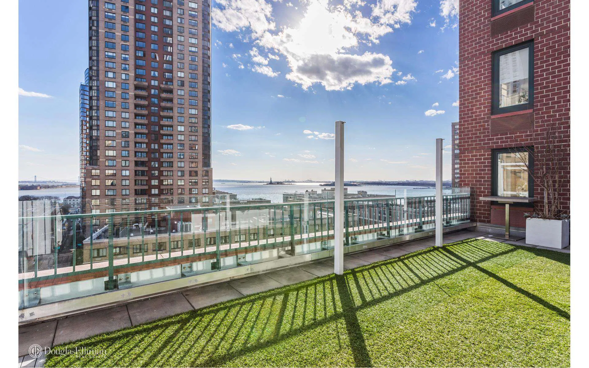 225 Rector Place #15C in Battery Park City, Manhattan | StreetEasy