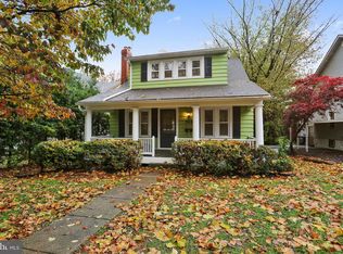705 W Montgomery Ave, Rockville, MD 20850