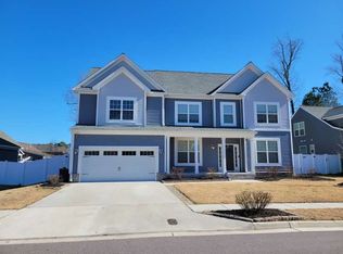 509 Ackerman Ln, Chesapeake, VA 23320