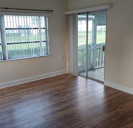 3rd image of 1211 Bahama Bnd APT A1