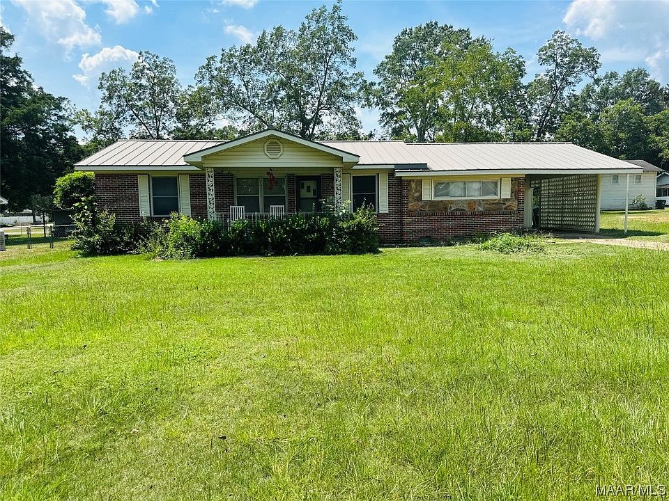 104 S Clements St, Samson, AL 36477 | MLS #543932 | Zillow