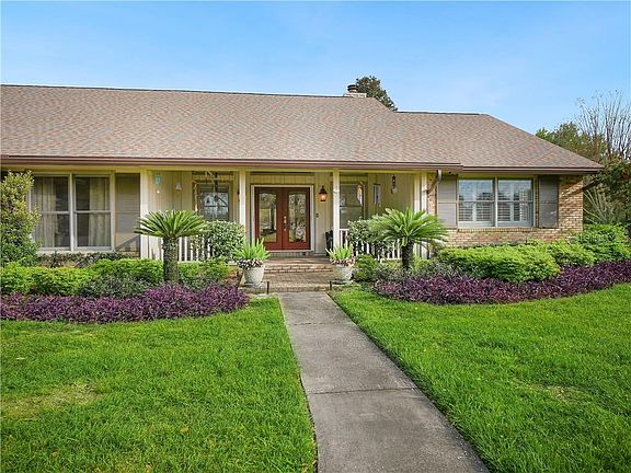 5th image of 33140 Little Hampton Ct