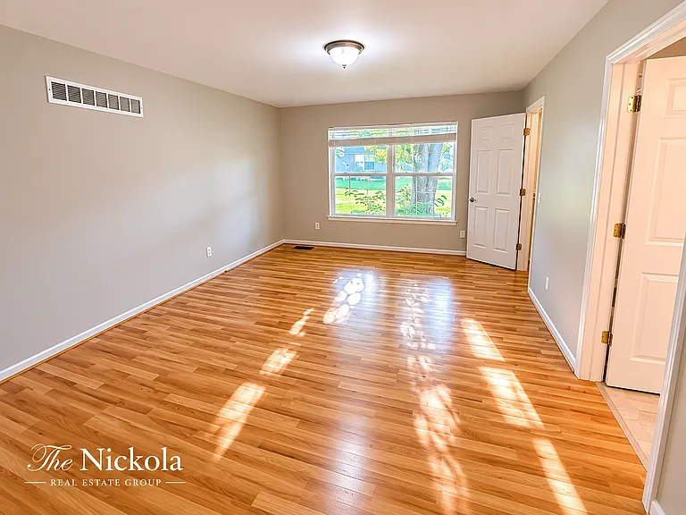 3132 Louis Dr — Photo 33
