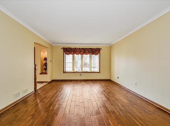 3rd image of 13765 S Golden Oak Dr