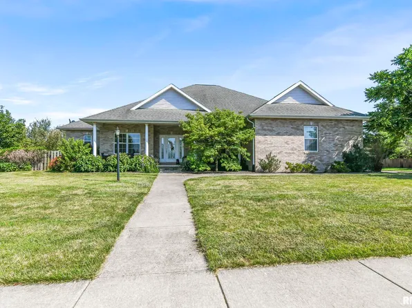 314 Eagle Ridge Dr, Chatham, IL 62629