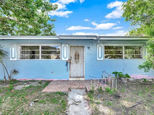 2100 NW 76th St, Miami, FL 33147