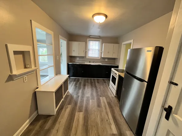 20 Morrison Ave, Westover, WV 26501