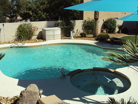 4th image of 8208 Fawn Brook Ct