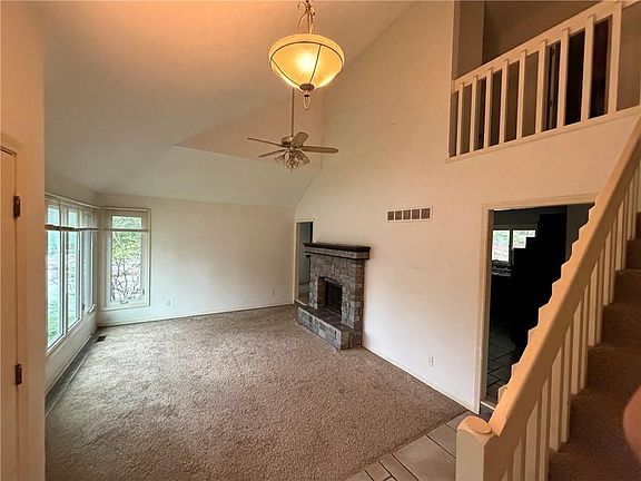 3rd image of 12604 S Brougham Dr