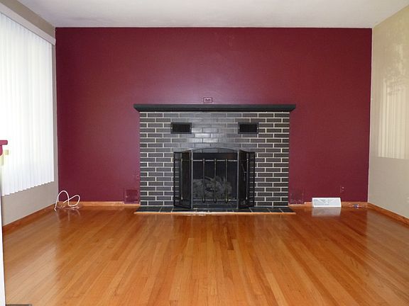 3rd image of 12820 Crosley Ave