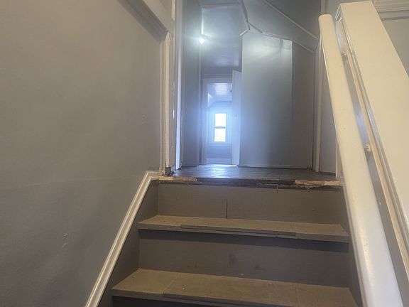 3rd image of 11313 Saint Mark Ave #1
