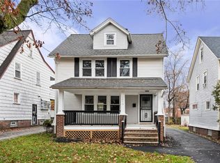 1056 Quilliams Rd, Cleveland Heights, OH 44121