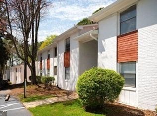 1055 Lancashire Cir APT A1, Stone Mountain, GA 30083