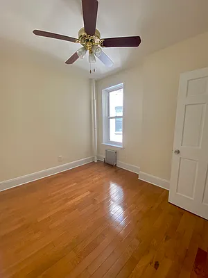 Rented by Compass | media 13