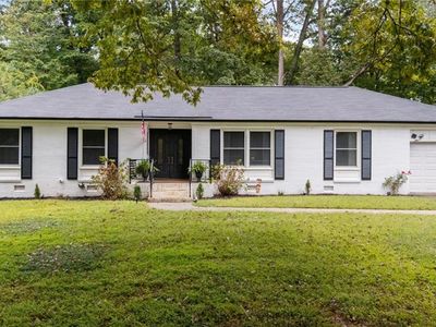 665 Alpine Rd, Winston Salem, NC, 27104