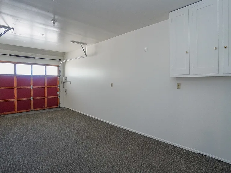2389 W Boise Ave — Photo 29