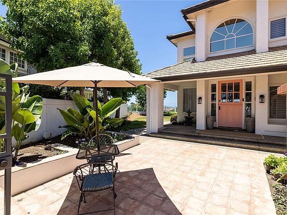 4th image of 27 Los Monteros Dr