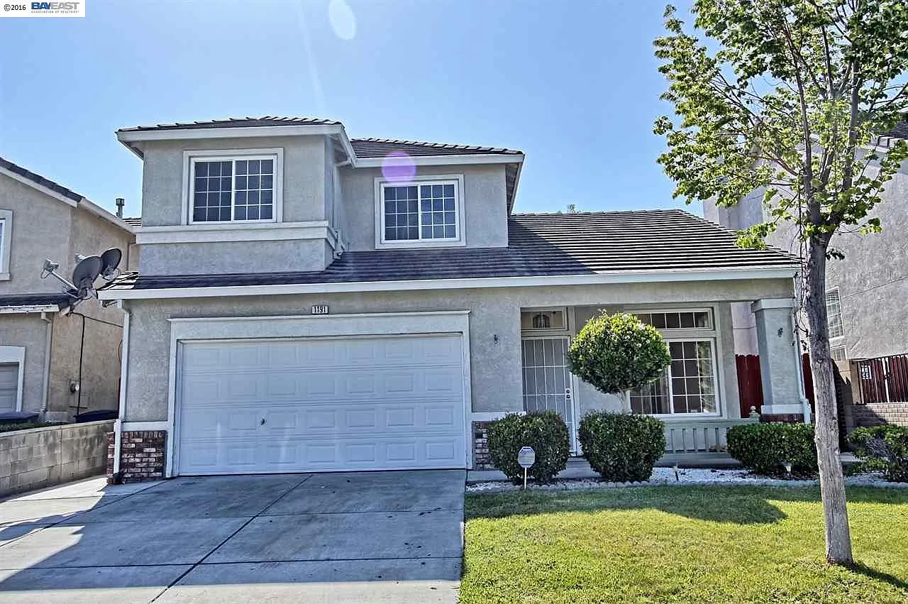 1191 Fruitwood Ct photo 1
