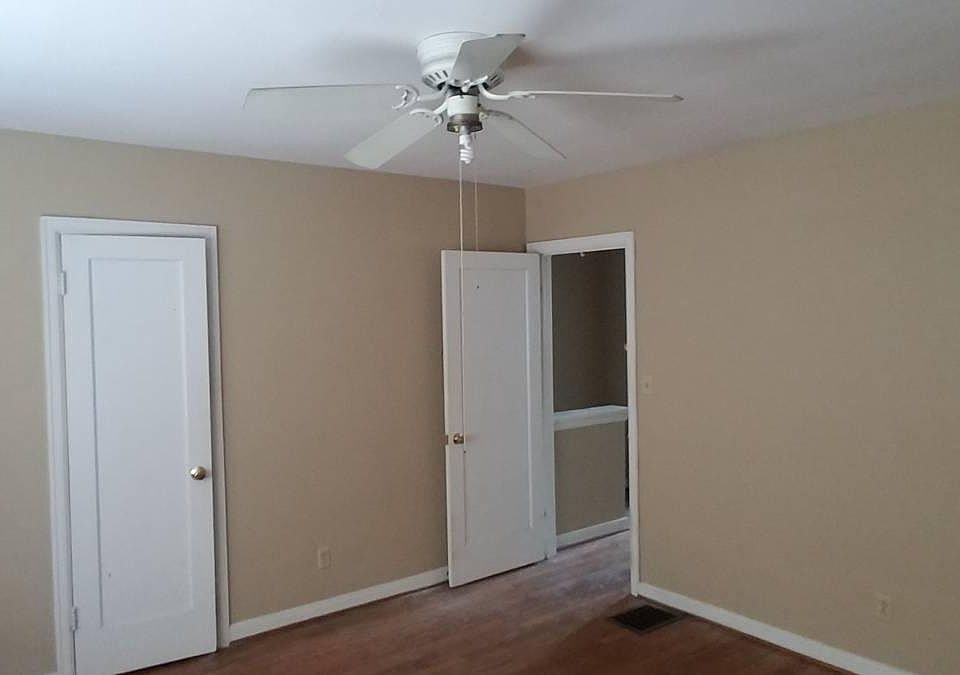 2nd image of 604 Northridge Rd
