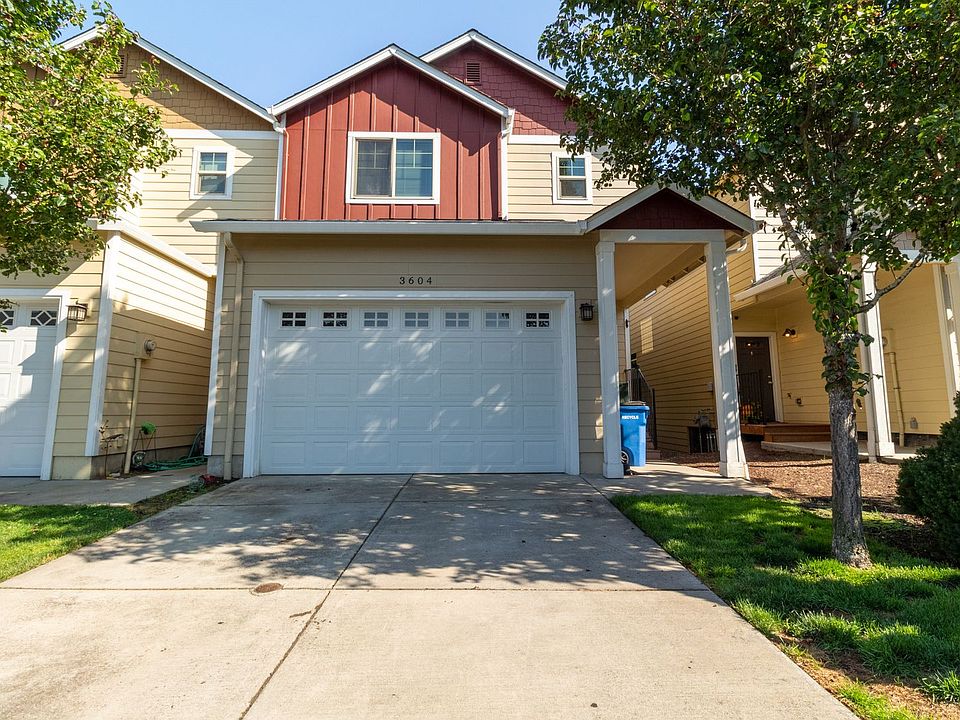 1st image of 3604 NE 81st Cir