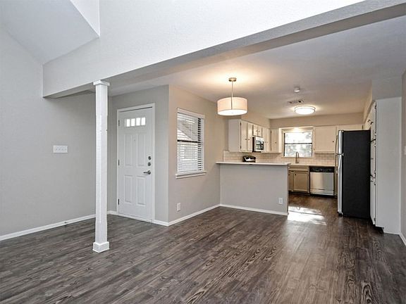 4th image of 6102 Hill Forest Dr APT 102