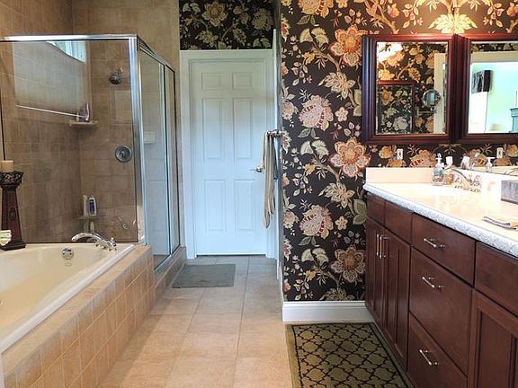 5th image of 3599 Caledonia Ct