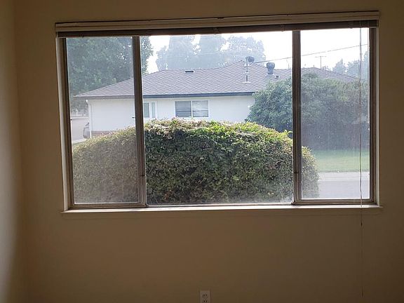 4th image of 1143 27th Ave