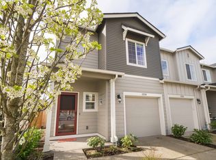 12210 SW Pond Ln, Portland, OR 97210