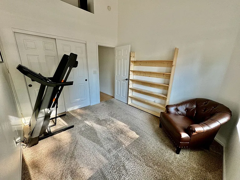 4809 S Dory Trl — Photo 3