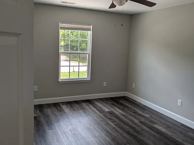1253 Knoxville Ave #1253 — Photo 3
