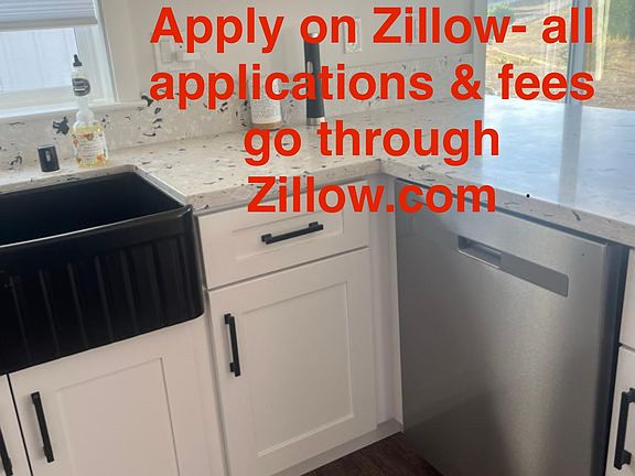 Kitchen with dishwasher