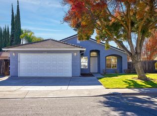 2104 Park East Dr, Modesto, CA 95351