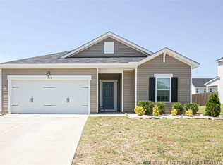 2404 Spinning Wheel Rd, Fayetteville, NC 28306