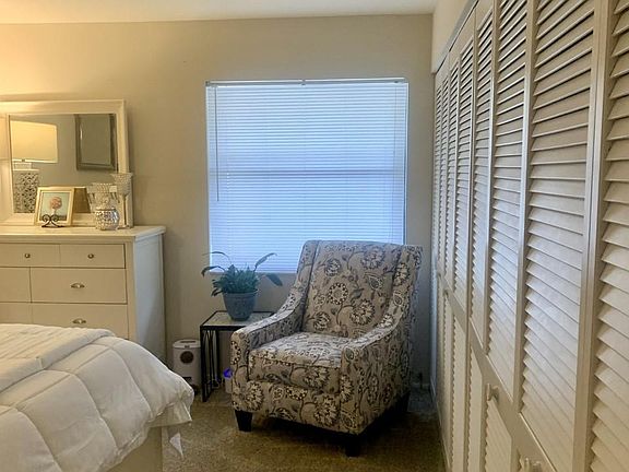 4th image of 13288 White Marsh Ln APT 27