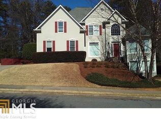 812 Forest Path Ln, Alpharetta, GA 30022
