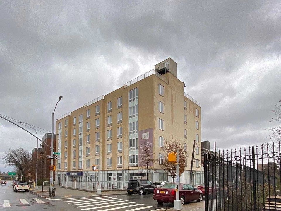 1st image of 112-02 Northern Blvd #5B