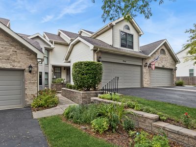 966 N Auburn Woods Dr, Palatine, IL, 60067