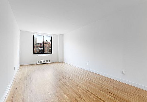 5th image of 344 E 63rd St APT 9B