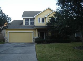 4913 Caroline St, Seabrook, TX 77586