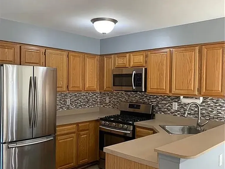 23 Allison Ct — Photo 8