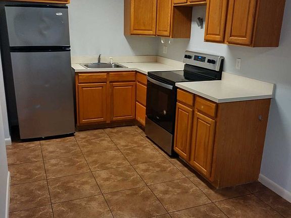 3rd image of 162 S Peninsula Dr #200
